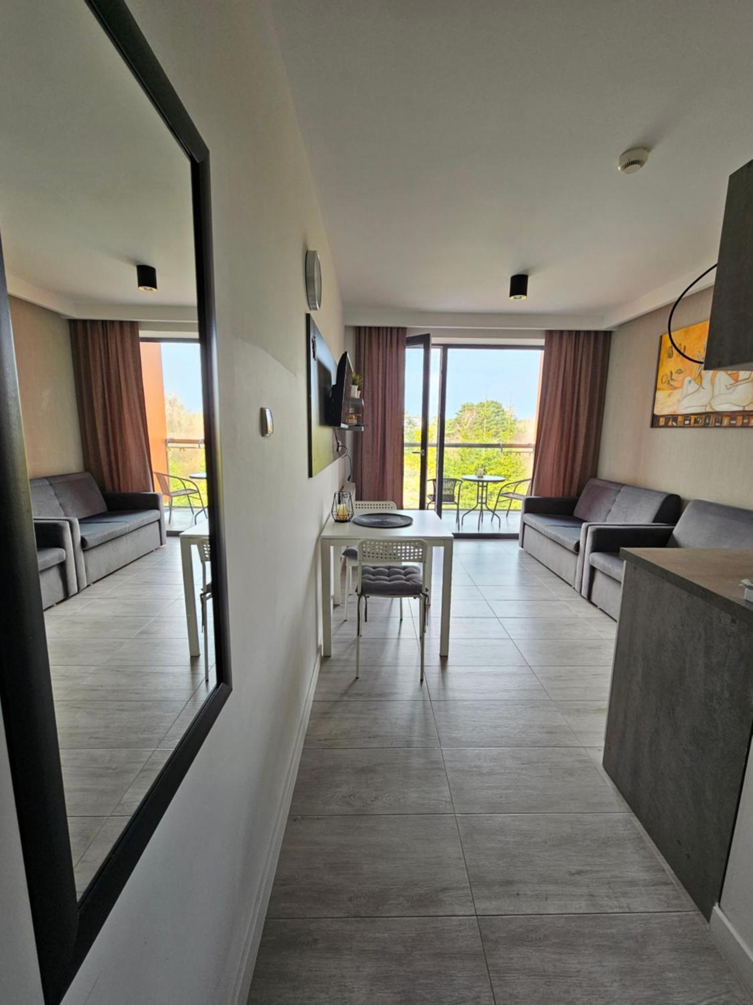 Apartament B106 - Residence Jastrzębia Góra エクステリア 写真